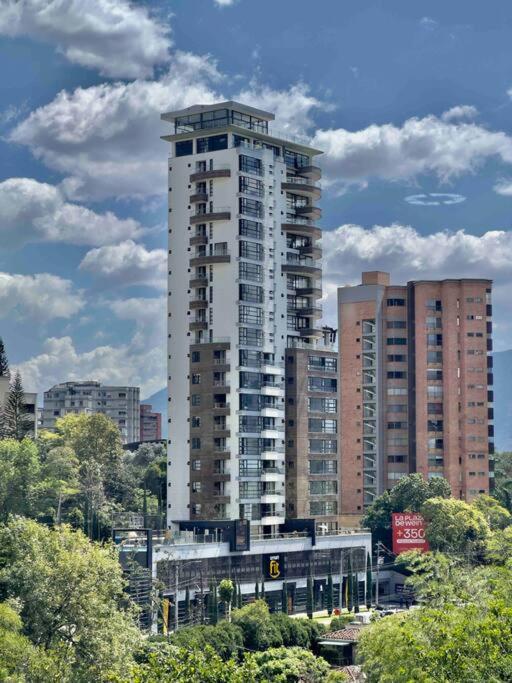 Apartamento 2002 Skyline View In El Poblado